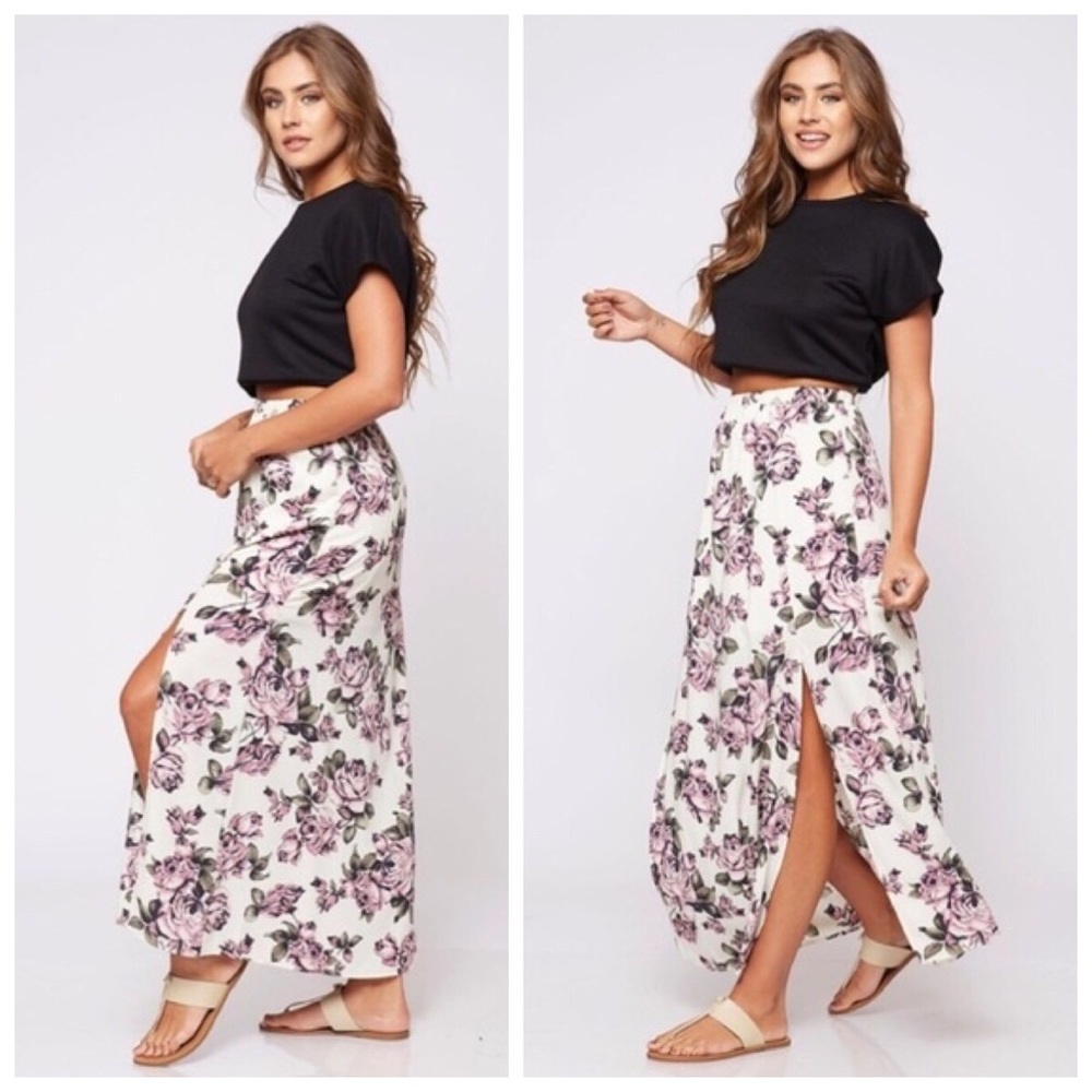 Floral slit maxi skirt